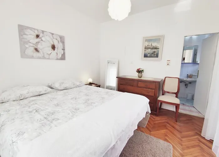 Villa Kipre 2